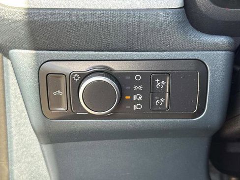 Certified 2022 Ford Maverick XLT w/ Equipment Group 300A Standard image 17