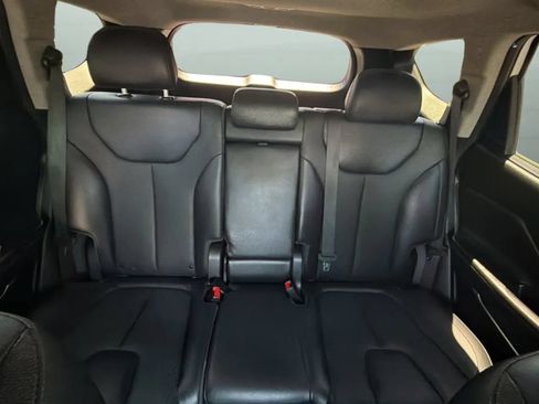 Used 2019 Hyundai Santa Fe Limited FWD image 21