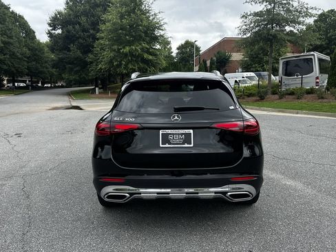 Certified 2026 Mercedes-Benz GLC 300 image 7