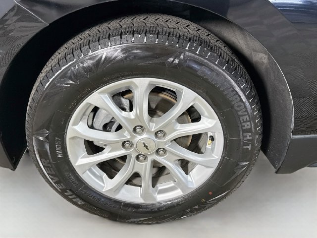 Used 2020 Chevrolet Equinox LT FWD image 37