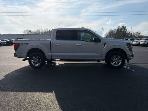 Used 2025 Ford F150 XLT w/ Equipment Group 301A Standard AWD/4WD image 4