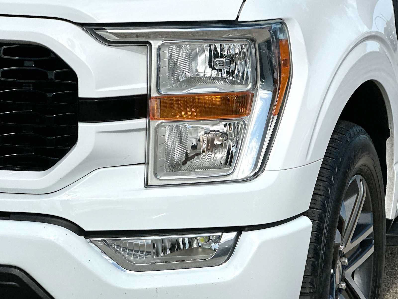 Used 2021 Ford F150 XL w/ STX Appearance Package RWD image 16