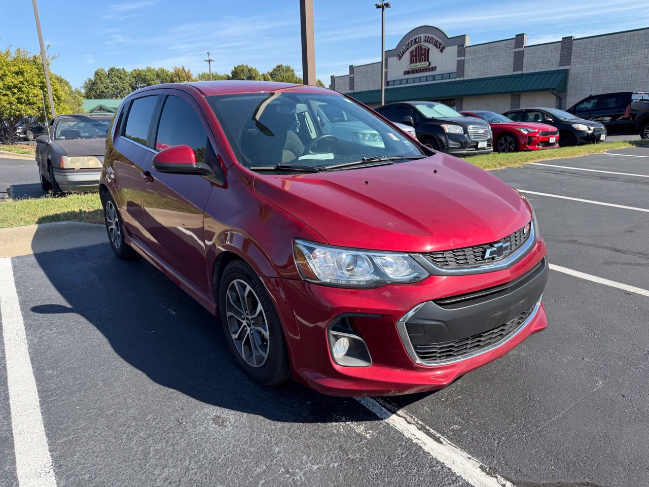 Used 2020 Chevrolet Sonic LT w/ Convenience Package FWD image 8