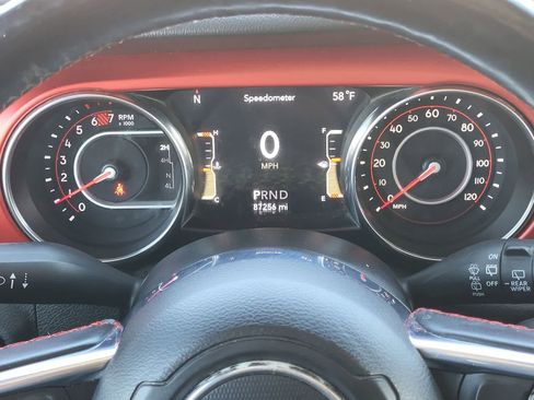 Used 2020 Jeep Wrangler Unlimited Rubicon AWD/4WD image 13