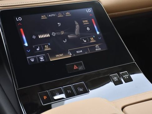 New 2027 INFINITI QX80 Luxe w/ Cargo Package RWD image 12