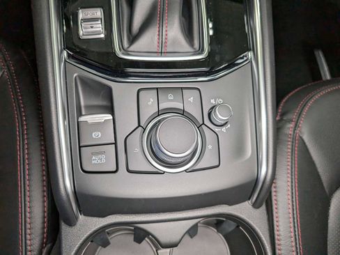 Used 2025 MAZDA CX-5 Carbon Edition image 30