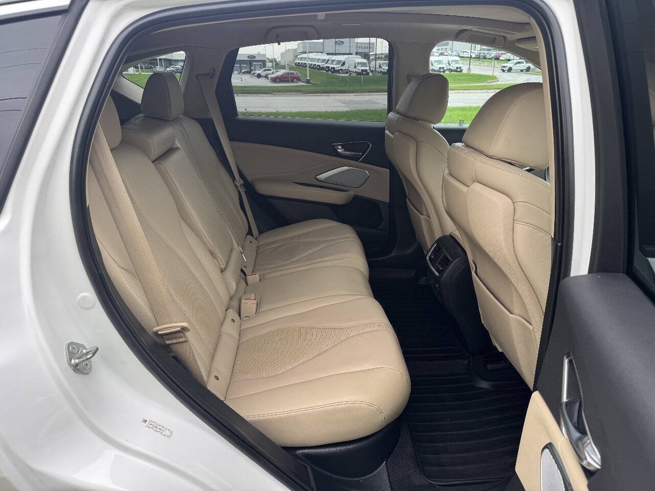 Used 2019 Acura RDX w/ Technology Package AWD/4WD image 13