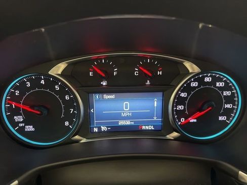 Used 2024 Chevrolet Equinox LT w/ LPO, Floor Liner Package image 18