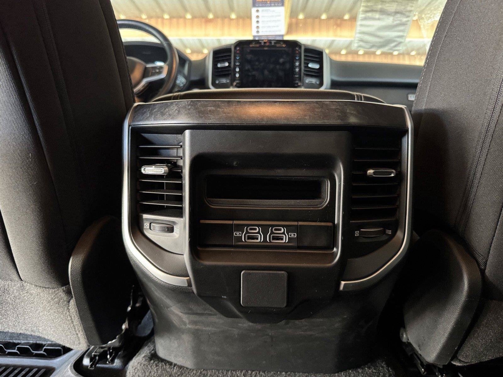 Used 2023 RAM 1500 Big Horn AWD/4WD image 29