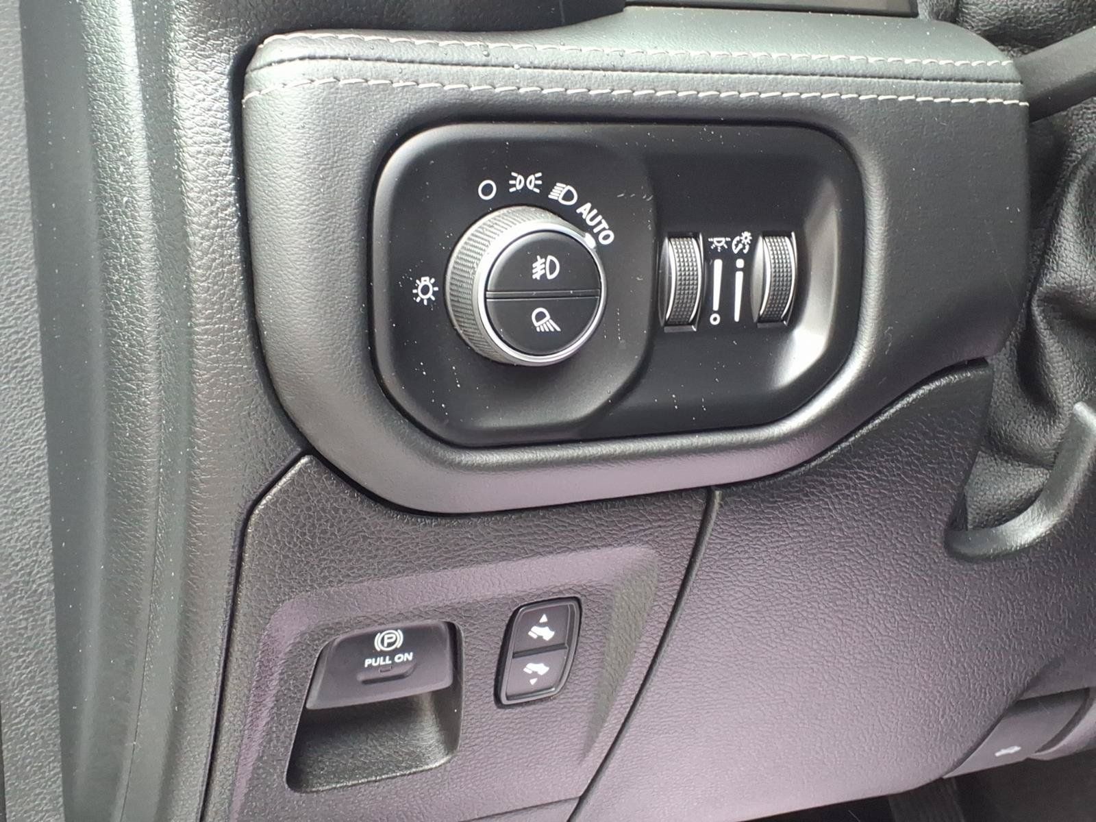 Used 2021 RAM 1500 Limited w/ Night Edition AWD/4WD image 15