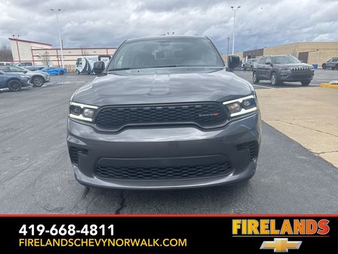 Used 2023 Dodge Durango GT w/ Blacktop Package image 2