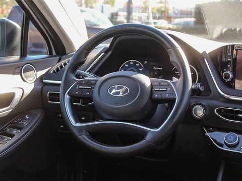 Used 2022 Hyundai Sonata Limited image 21