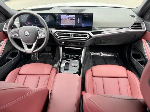 Used 2024 BMW 330i Sedan w/ Premium Package RWD image 16