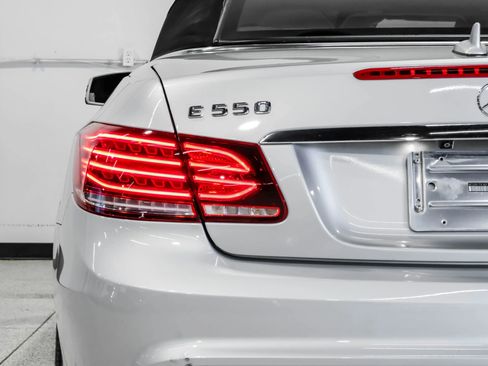 Used 2014 Mercedes-Benz E 550 Cabriolet image 48
