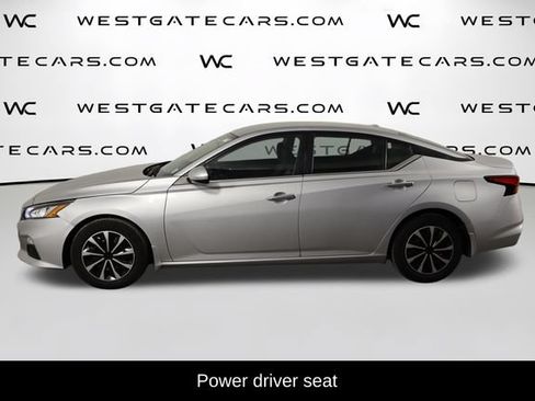 Used 2022 Nissan Altima 2.5 SV FWD image 5