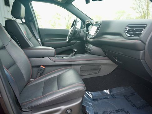 Used 2024 Dodge Durango GT image 8