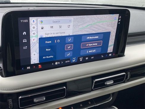 Used 2025 Lincoln Aviator 2WD image 27