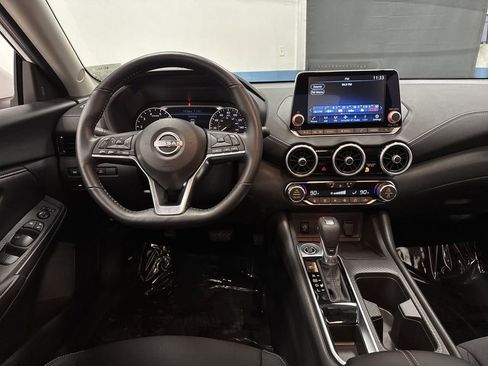 Used 2025 Nissan Sentra SV w/ All-Weather Package image 5