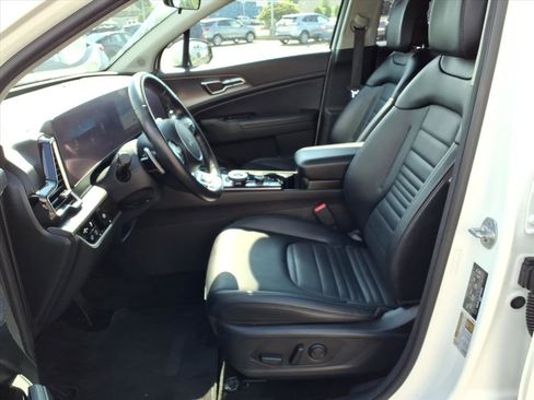 Used 2023 Kia Sportage SX Prestige image 12