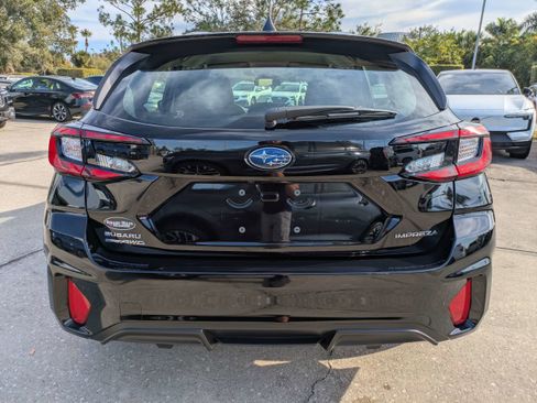 Certified 2025 Subaru Impreza 2.0i image 5
