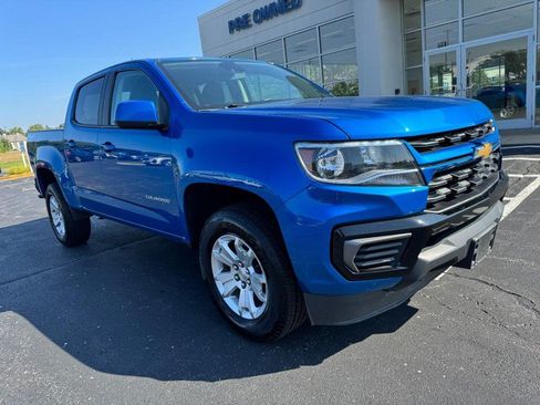 Used 2022 Chevrolet Colorado LT w/ Safety Package AWD/4WD image 2