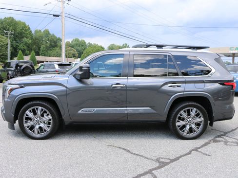Used 2024 Toyota Sequoia Capstone AWD/4WD image 2