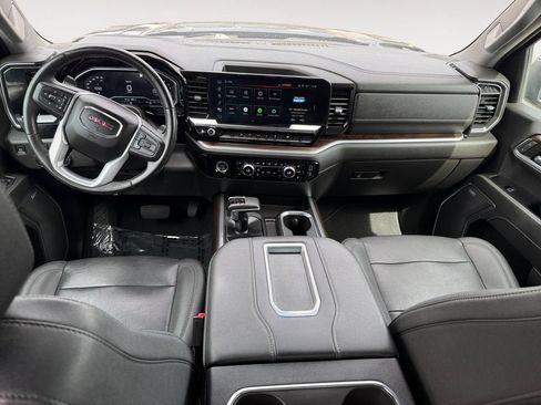 Certified 2022 GMC Sierra 1500 SLT w/ SLT Convenience Package AWD/4WD image 10