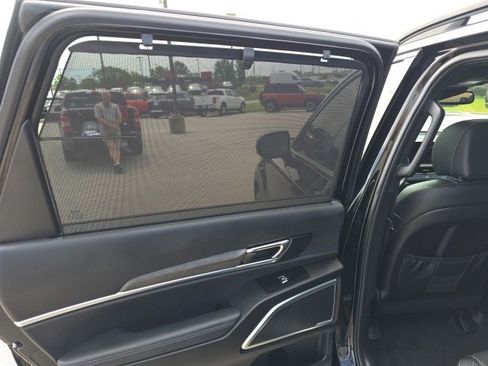 Used 2024 Kia Telluride SX X-Pro image 17