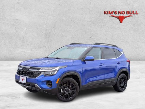 Used 2025 Kia Seltos X-Line AWD/4WD image 1