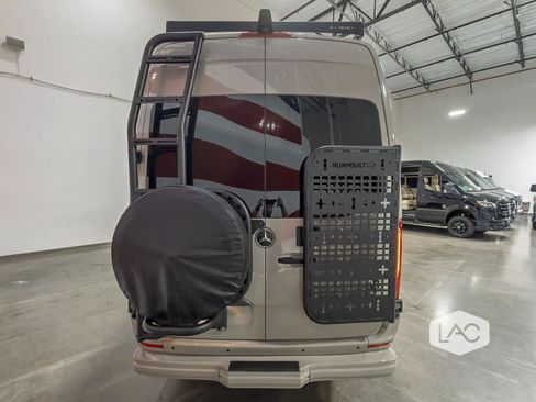Used 2025 Mercedes-Benz Sprinter 3500 image 3