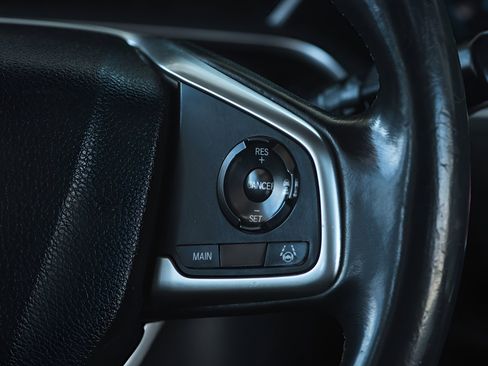 Used 2019 Honda Civic EX-L image 23