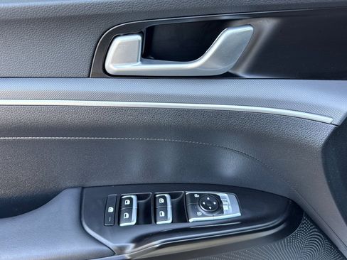 Used 2024 Kia K5 GT-Line w/ GT-Line Premium Package FWD image 11