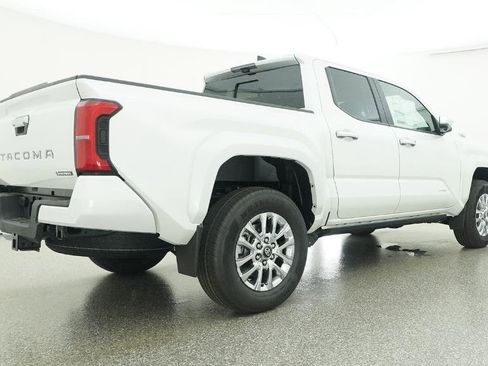 New 2026 Toyota Tacoma Limited AWD/4WD image 4