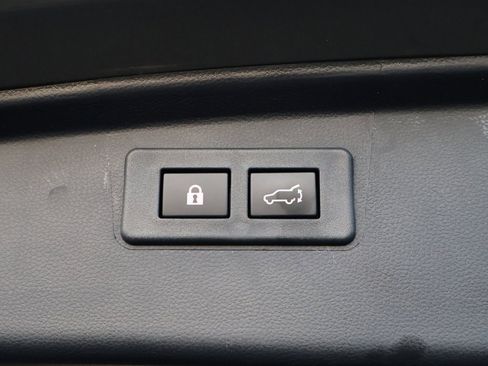 Used 2024 Subaru Outback Touring XT image 18