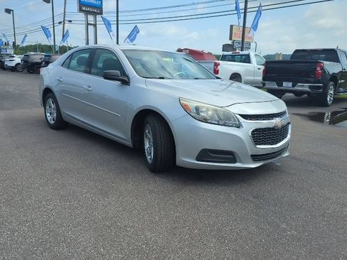Used 2015 Chevrolet Malibu LS FWD image 5