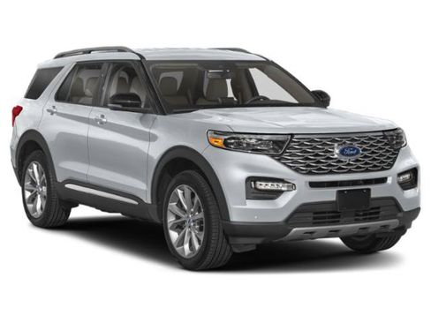 Certified 2023 Ford Explorer Platinum w/ Technology Package AWD/4WD image 6