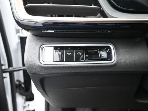 New 2026 Buick Envision Sport Touring image 33