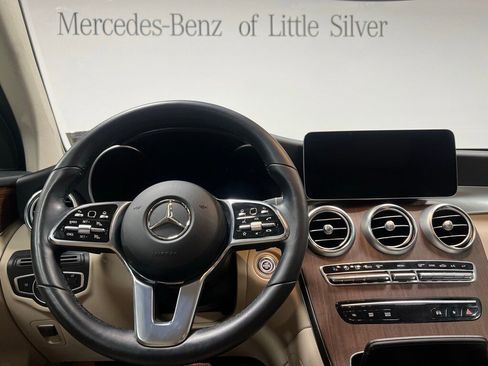 Used 2022 Mercedes-Benz GLC 300 4MATIC image 31