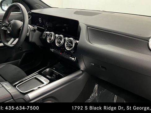 Certified 2025 Mercedes-Benz GLA 250 image 24