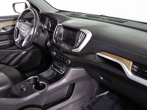 Used 2021 GMC Terrain SLE image 24