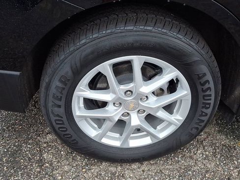Used 2023 Chevrolet Equinox LS AWD/4WD image 10