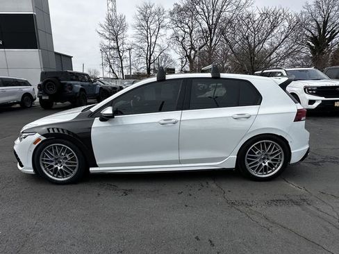 Used 2024 Volkswagen Golf R 2.0T image 8