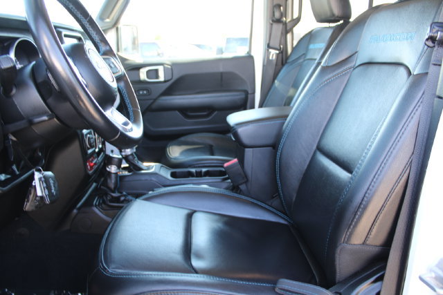 Used 2022 Jeep Wrangler Unlimited Rubicon 4xe AWD/4WD image 39