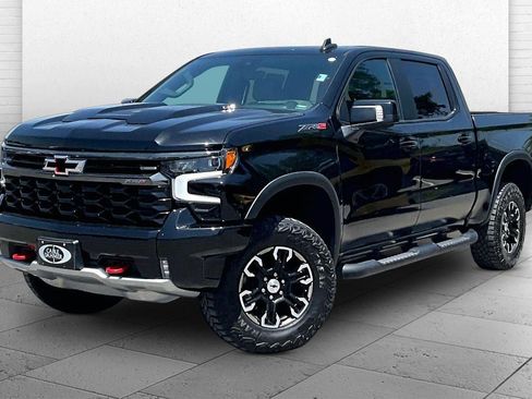 Used 2024 Chevrolet Silverado 1500 ZR2 w/ Technology Package AWD/4WD image 12