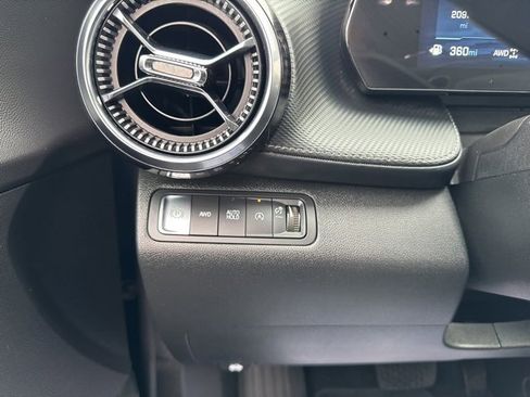 Used 2025 Chevrolet Equinox LT image 20