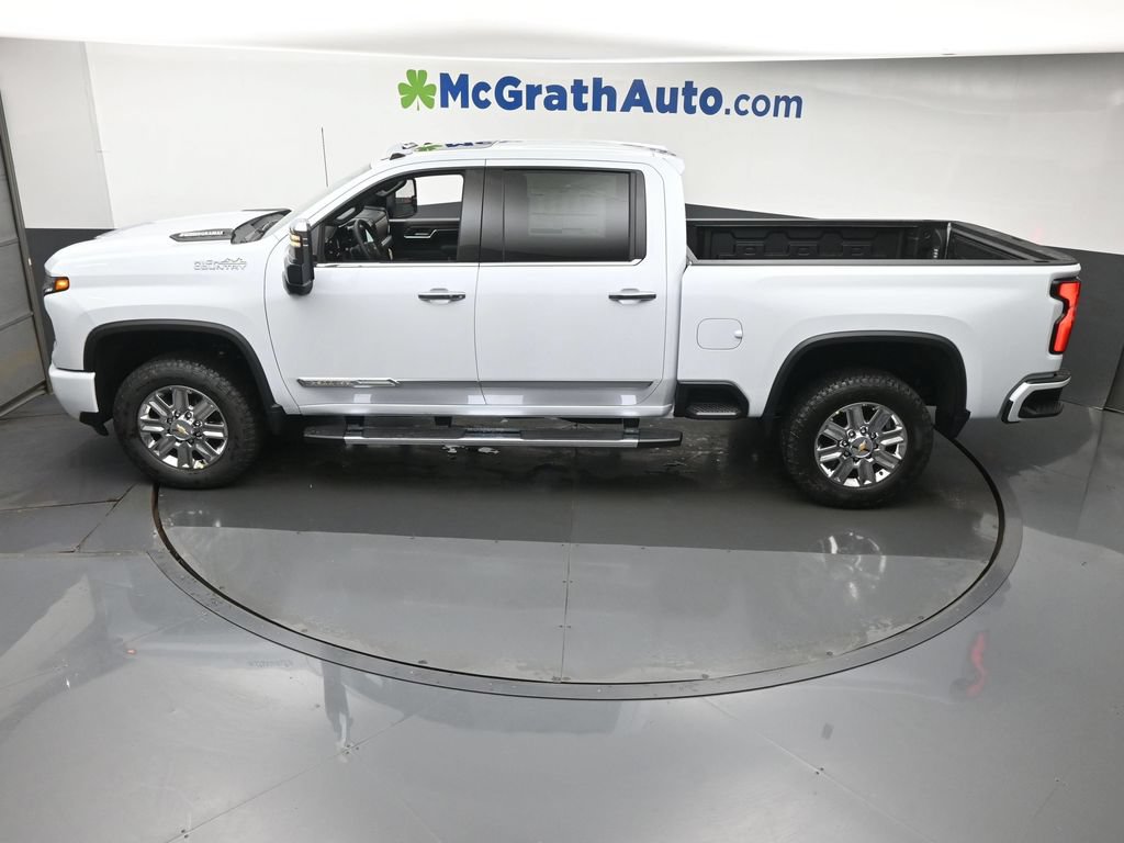 New 2026 Chevrolet Silverado 2500 High Country w/ Technology Package AWD/4WD image 24