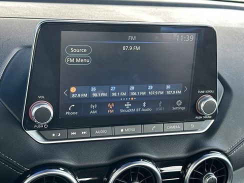 Used 2023 Nissan Sentra SV FWD image 22