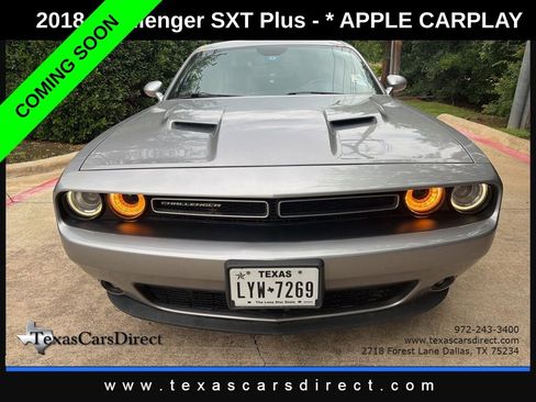 Used 2018 Dodge Challenger SXT Plus RWD image 2