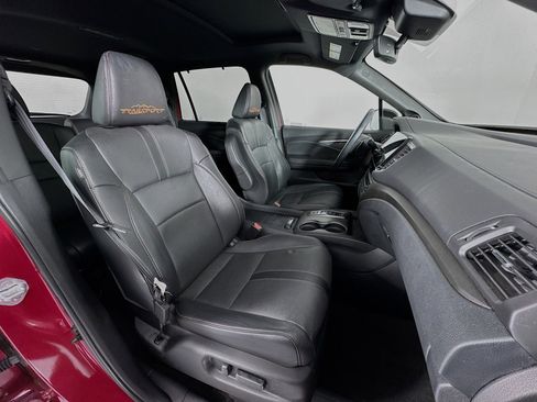 Certified 2022 Honda Passport TrailSport image 29