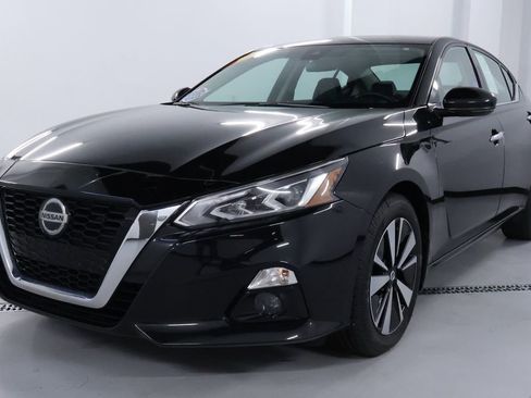 Used 2022 Nissan Altima 2.5 SL image 3